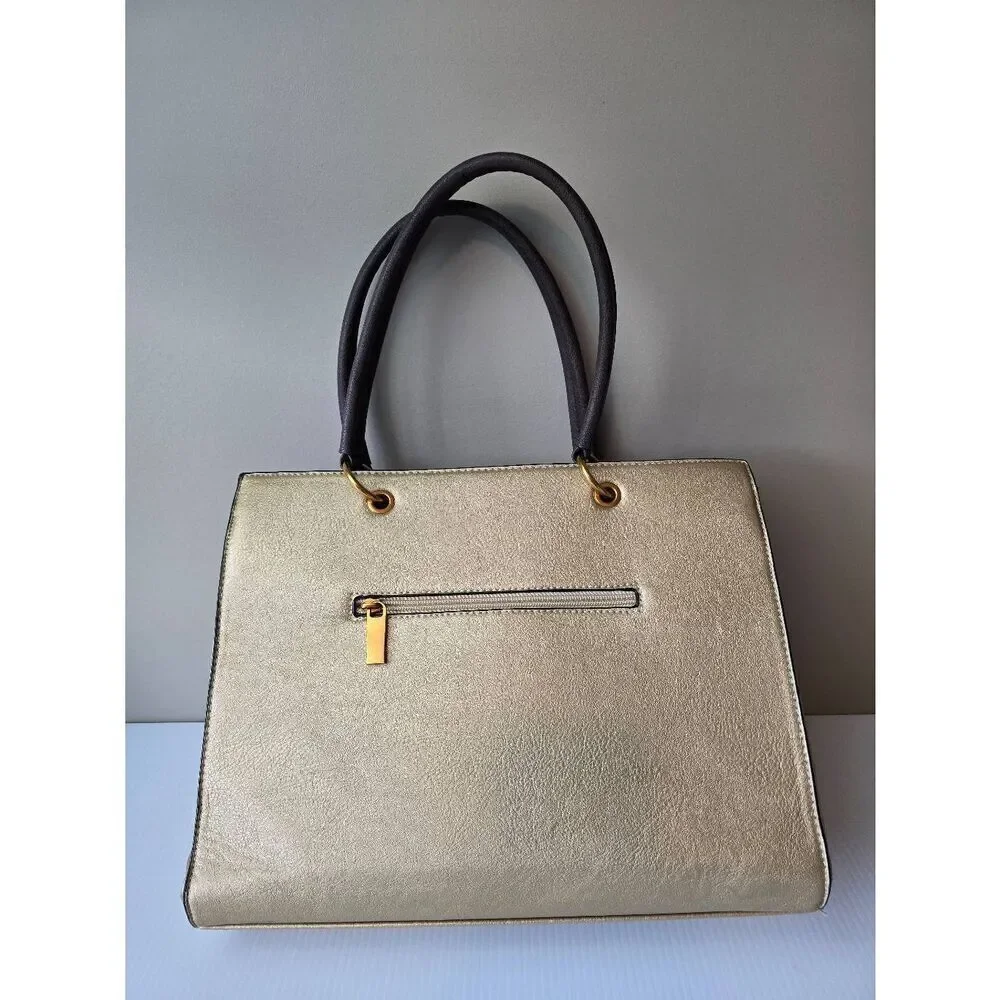 Republic Classsic Handbag Gold